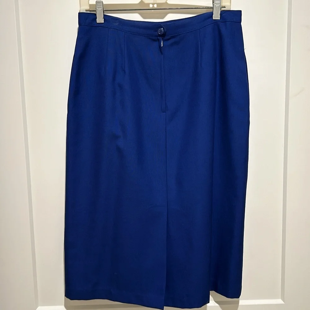 Le Suit, size 14, cobalt blue blazer and matching skirt